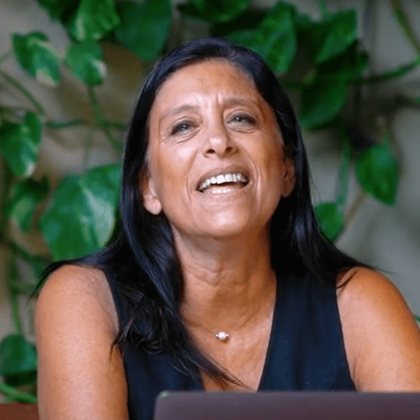 Silvia Yazlli, fundadora de Tecno-lógicos